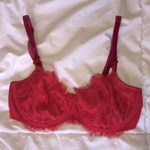 Victoria’s Secret Unlined Bra